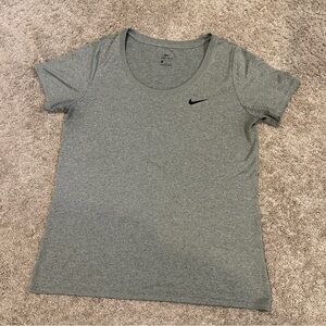 Nike Women's Heather Gray Short Sleeve Tee